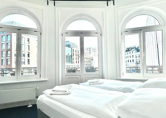 For Up To 10 Guests Appartement
